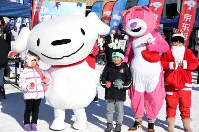 为公共冰雪举动高潮加温 京东举动联袂南山滑雪场开启冰雪嘉光阴